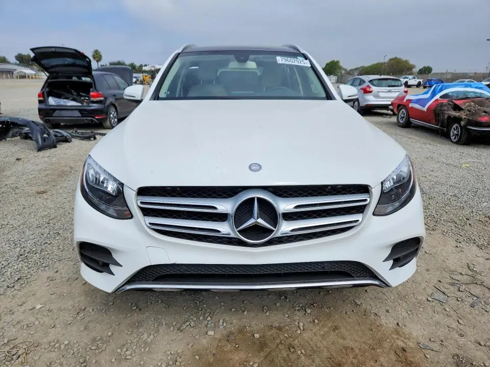 2016 MERCEDES-BENZ GLC 300  