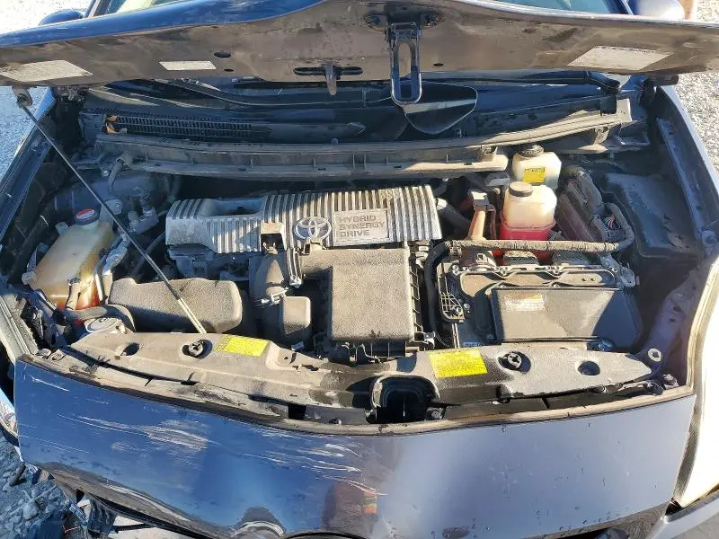 2015 TOYOTA PRIUS THREE  