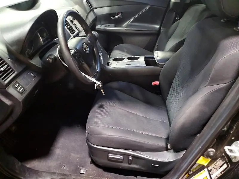 2013 TOYOTA VENZA LE  