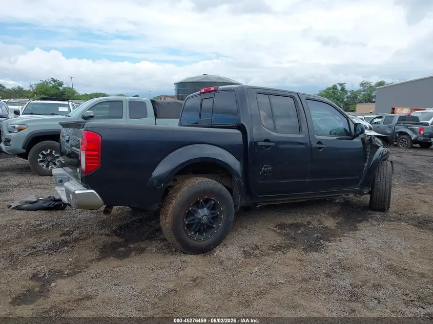 2015 NISSAN FRONTIER SV
