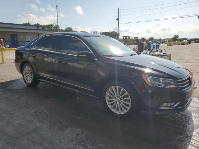 2016 VOLKSWAGEN PASSAT SE  