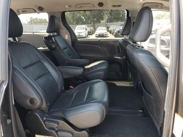 2015 TOYOTA SIENNA SPORT