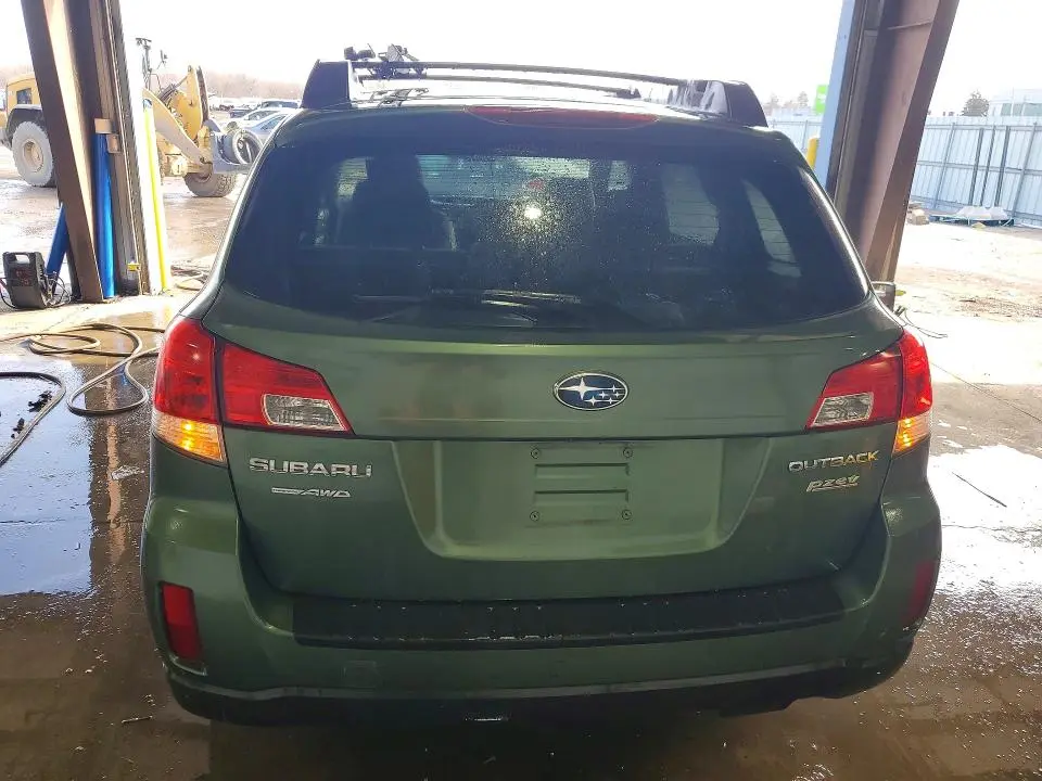 2013 SUBARU OUTBACK 2.5I PREMIUM  