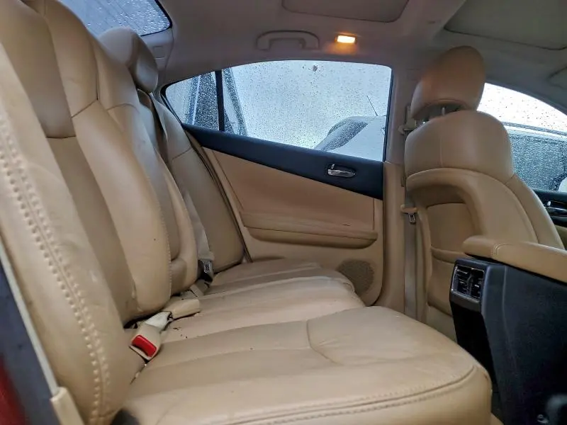 2011 NISSAN MAXIMA S  