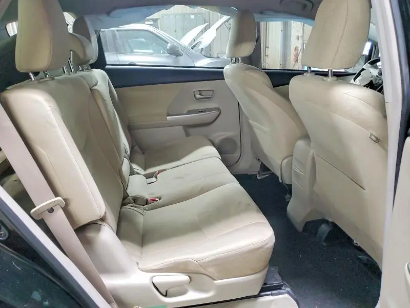 2013 TOYOTA PRIUS V THREE  