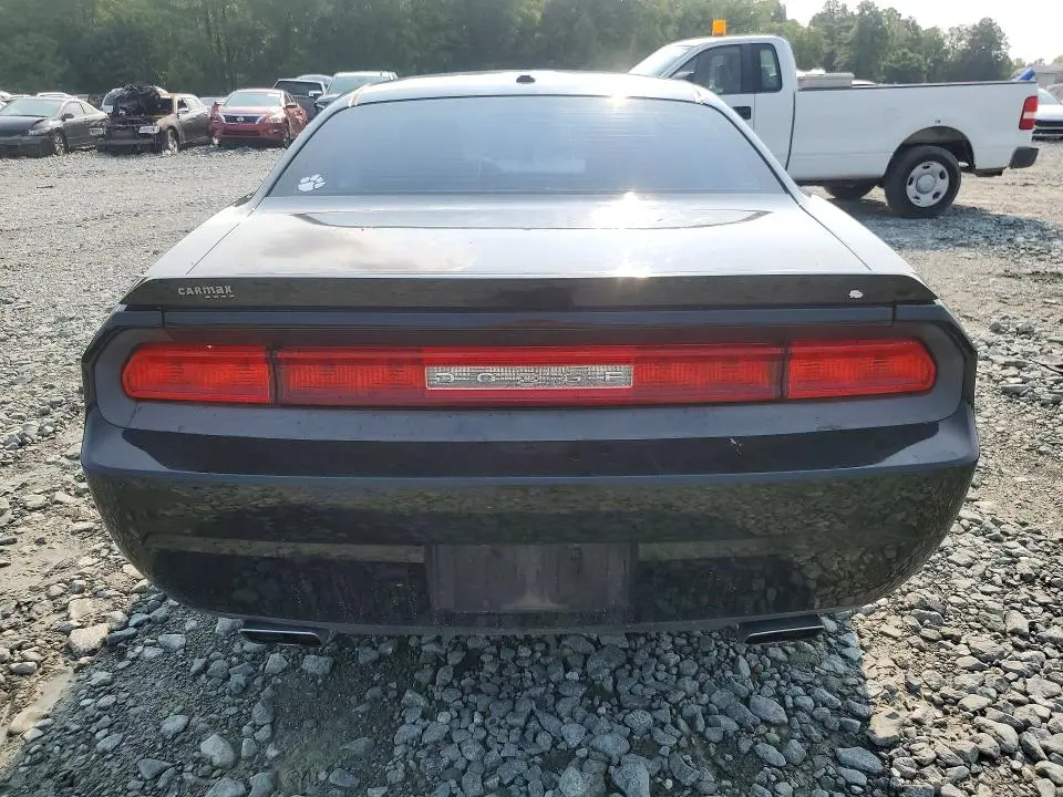 2013 DODGE CHALLENGER SXT  