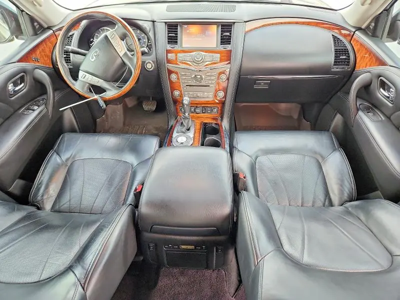 2017 INFINITI QX80 BASE  