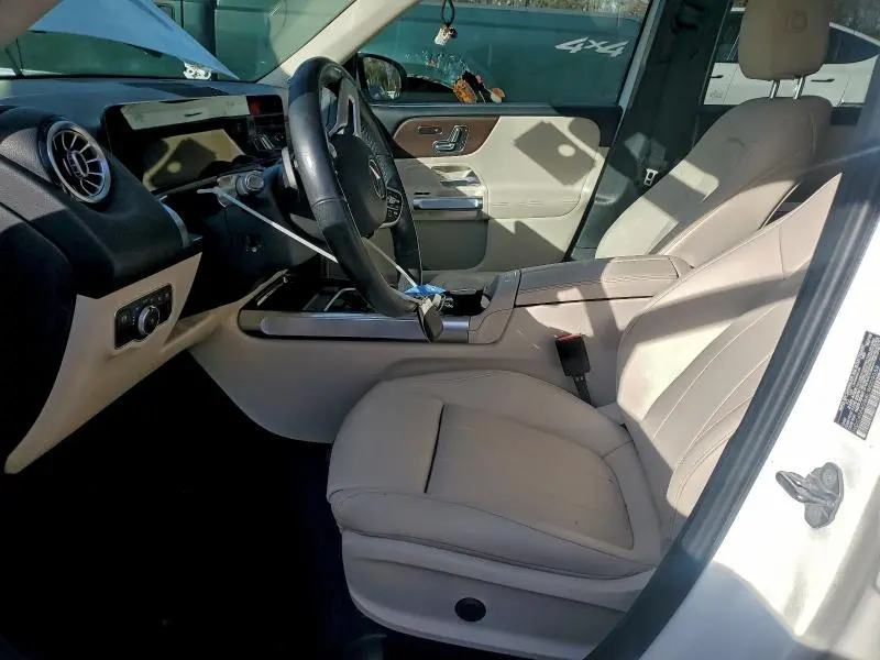 2020 MERCEDES-BENZ GLB 250  