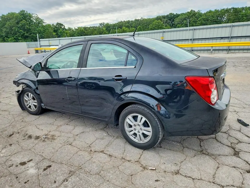 2013 CHEVROLET SONIC LT  