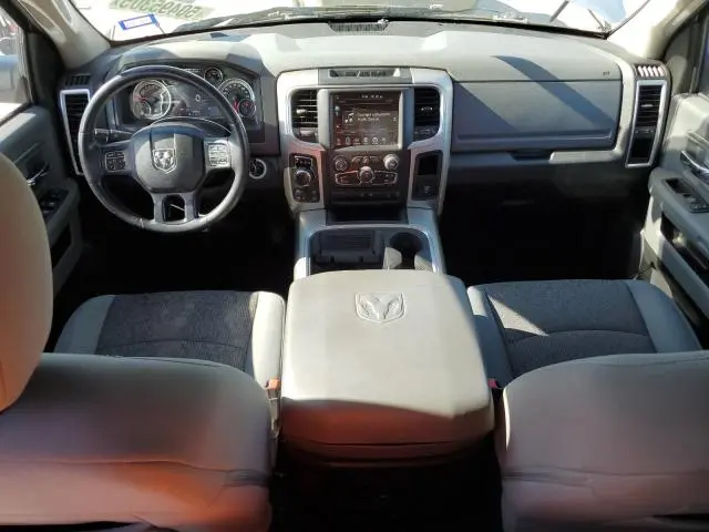 2015 RAM 1500 SLT