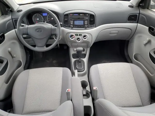 2010 HYUNDAI ACCENT GLS  