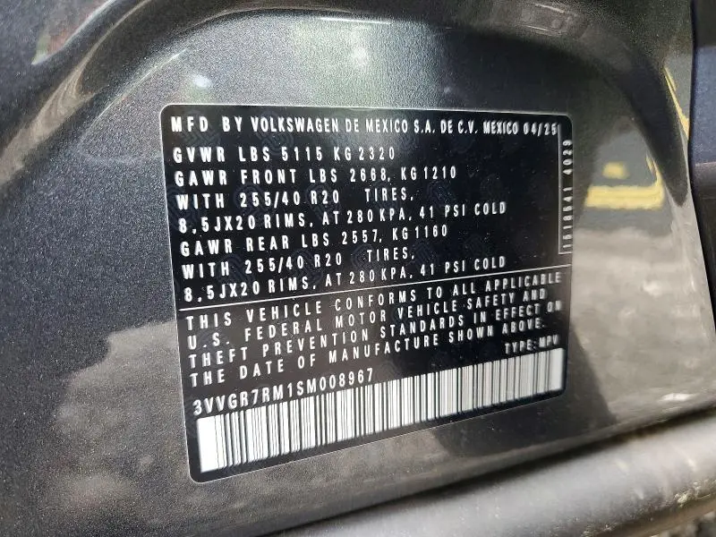 2025 VOLKSWAGEN TIGUAN SE R-LINE BLACK  