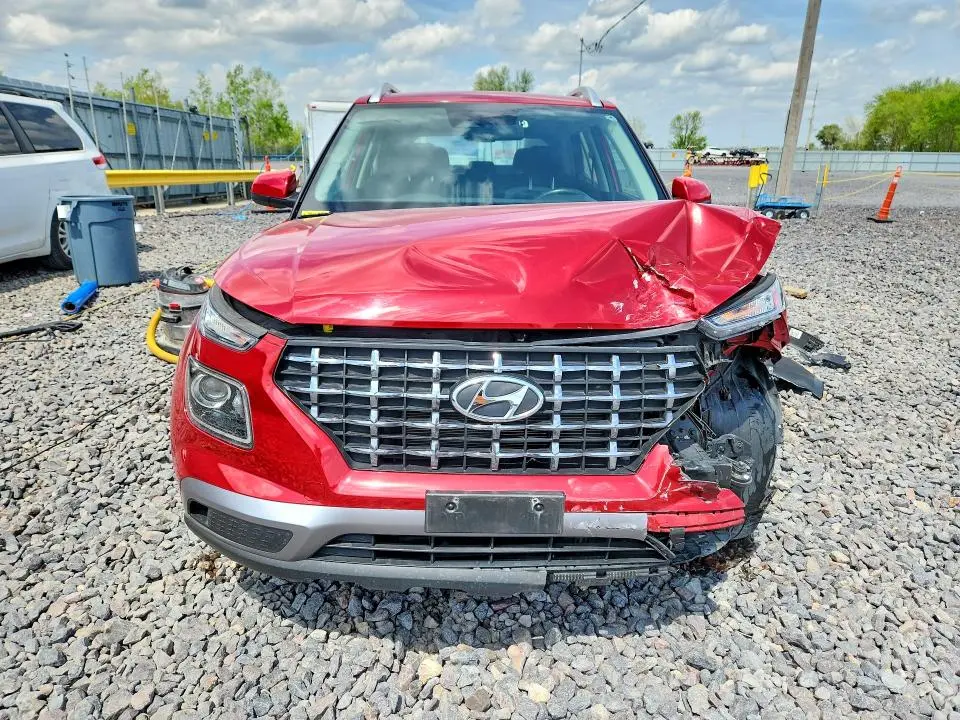 2023 HYUNDAI VENUE SEL  