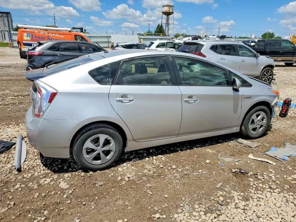 2014 TOYOTA PRIUS TWO  