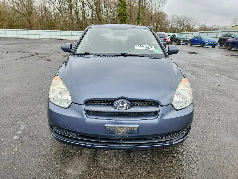2010 HYUNDAI ACCENT GS  