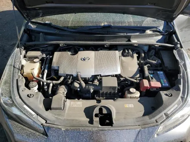 2019 TOYOTA PRIUS 