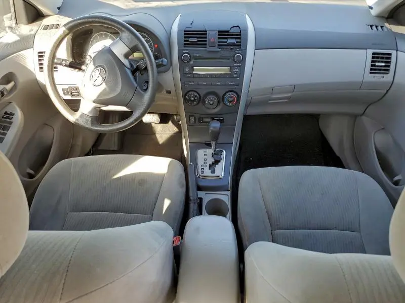 2010 TOYOTA COROLLA LE  