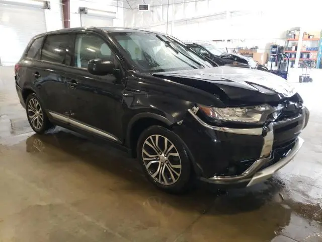 2017 MITSUBISHI OUTLANDER ES  