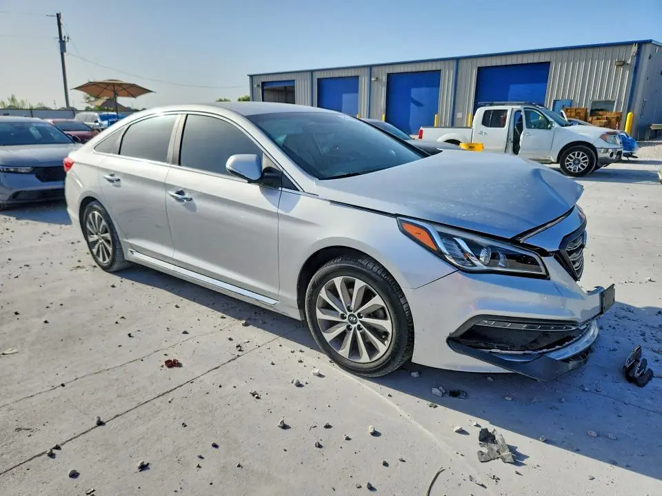 2015 HYUNDAI SONATA SPORT  