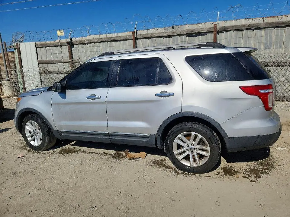 2011 FORD EXPLORER XLT  