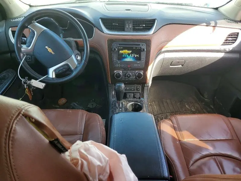 2016 CHEVROLET TRAVERSE LT  