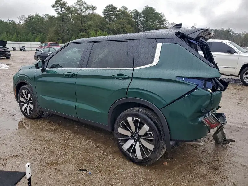 2025 MITSUBISHI OUTLANDER SE  