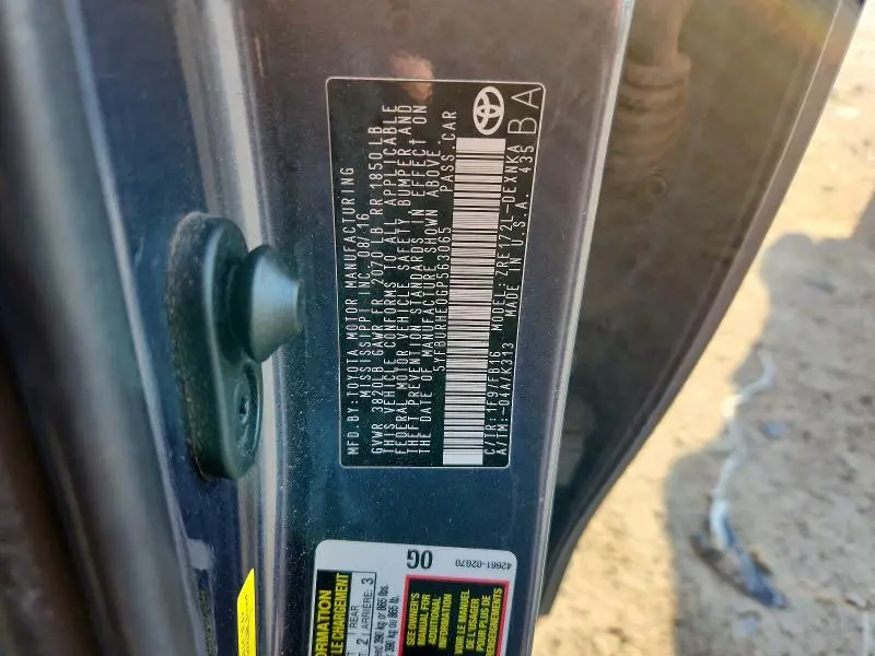 2016 TOYOTA COROLLA LE  