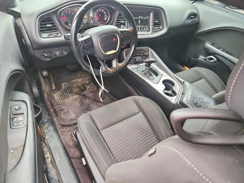 2018 DODGE CHALLENGER SXT  