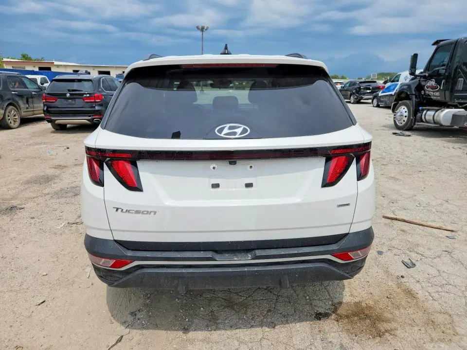 2024 HYUNDAI TUCSON SEL  