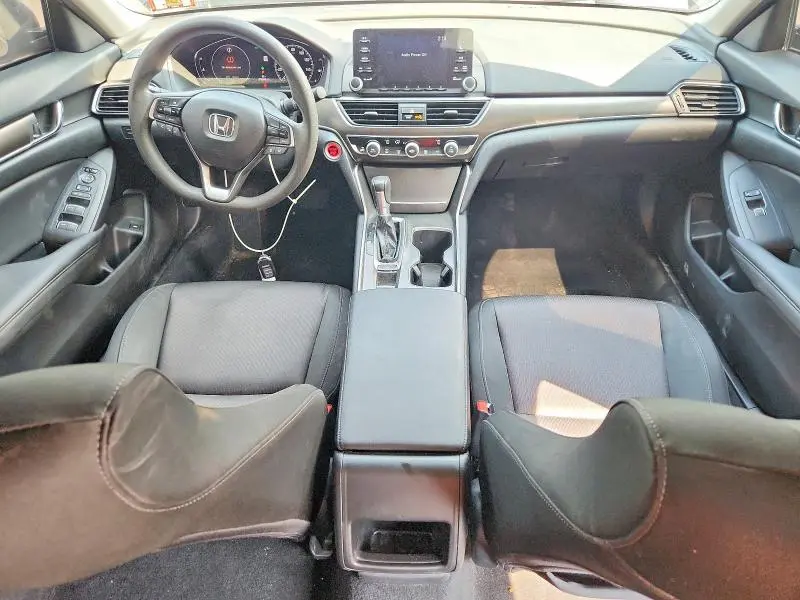 2019 HONDA ACCORD LX  