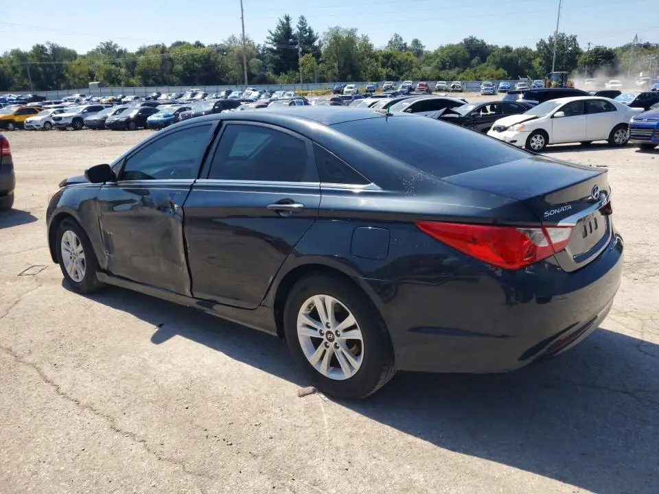 2013 HYUNDAI SONATA GLS  