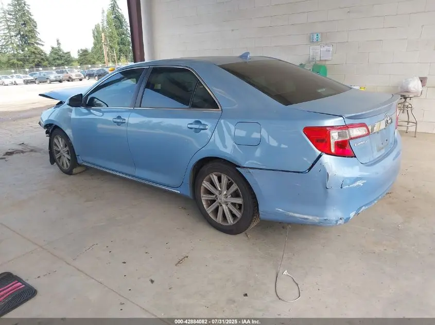 2012 TOYOTA CAMRY HYBRID XLE