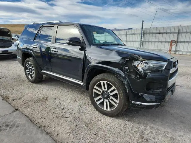 2014 TOYOTA 4RUNNER SR5  