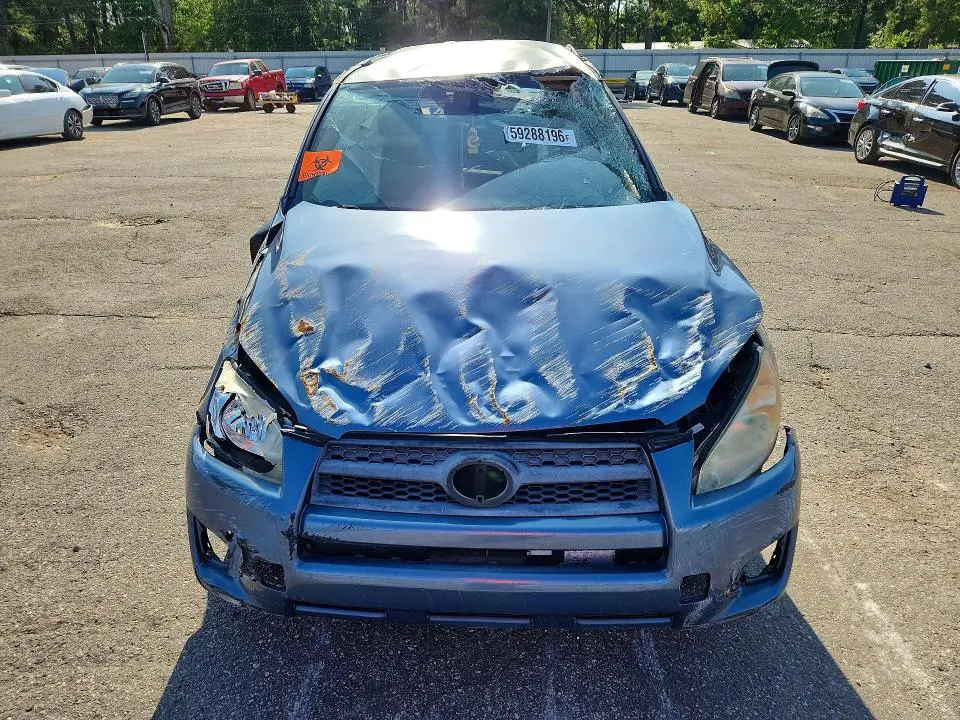 2011 TOYOTA RAV4 BASE  