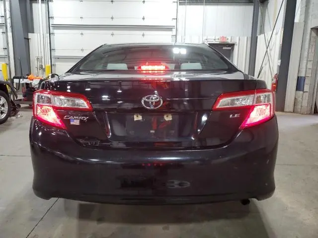 2014 TOYOTA CAMRY LE  