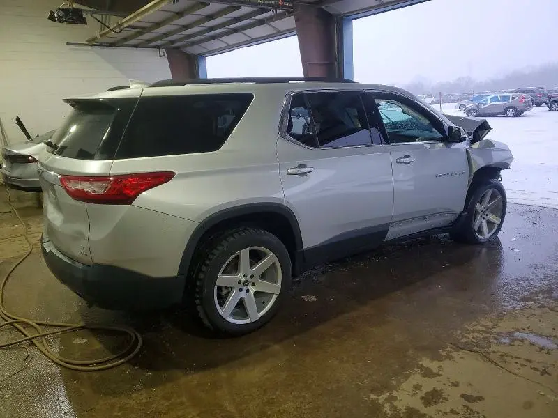 2020 CHEVROLET TRAVERSE LT  