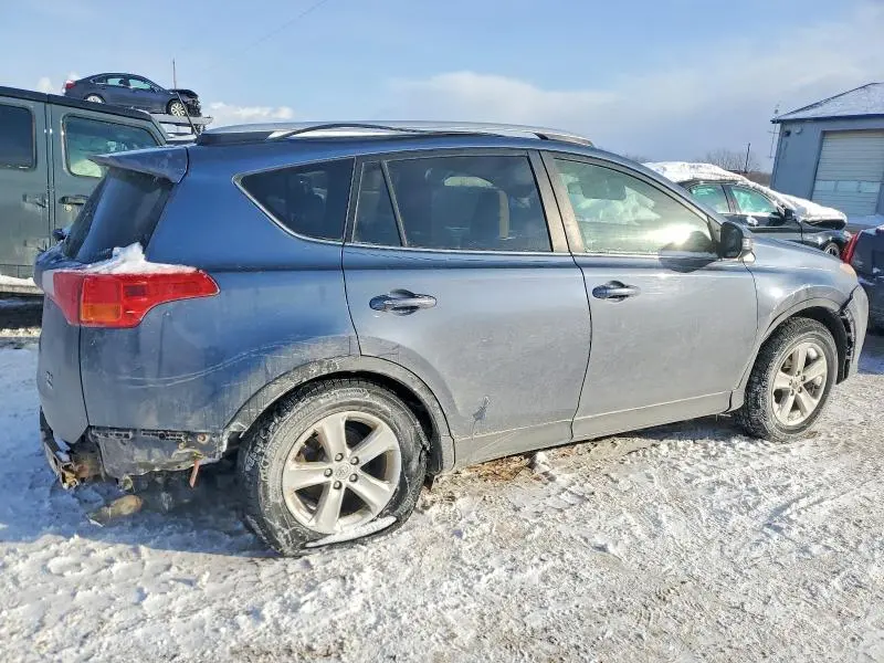2014 TOYOTA RAV4 XLE  