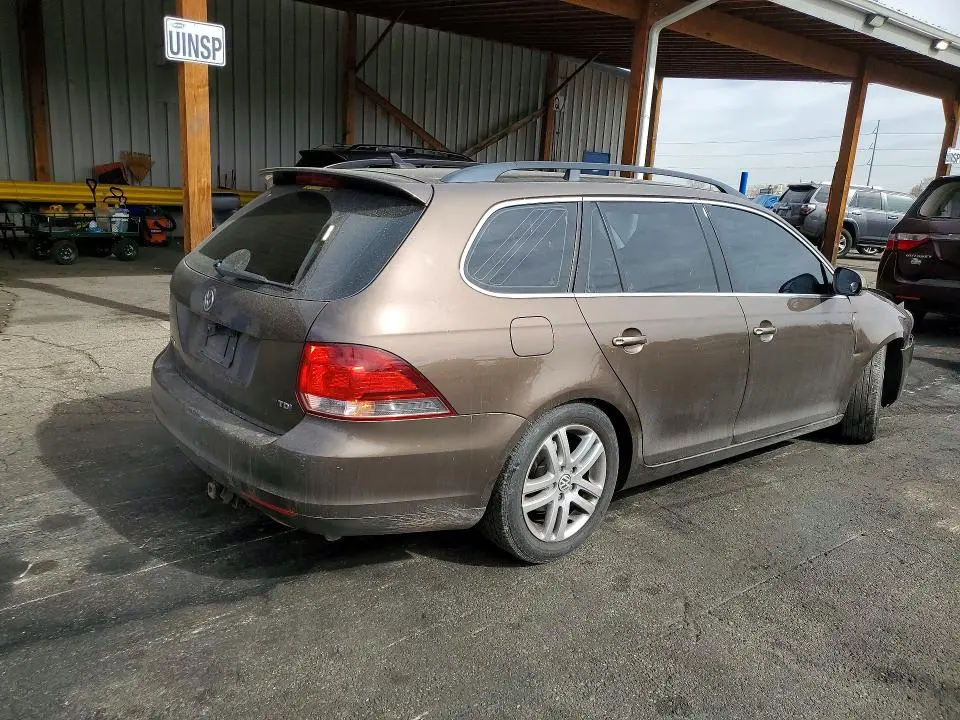 2011 VOLKSWAGEN JETTA TDI  