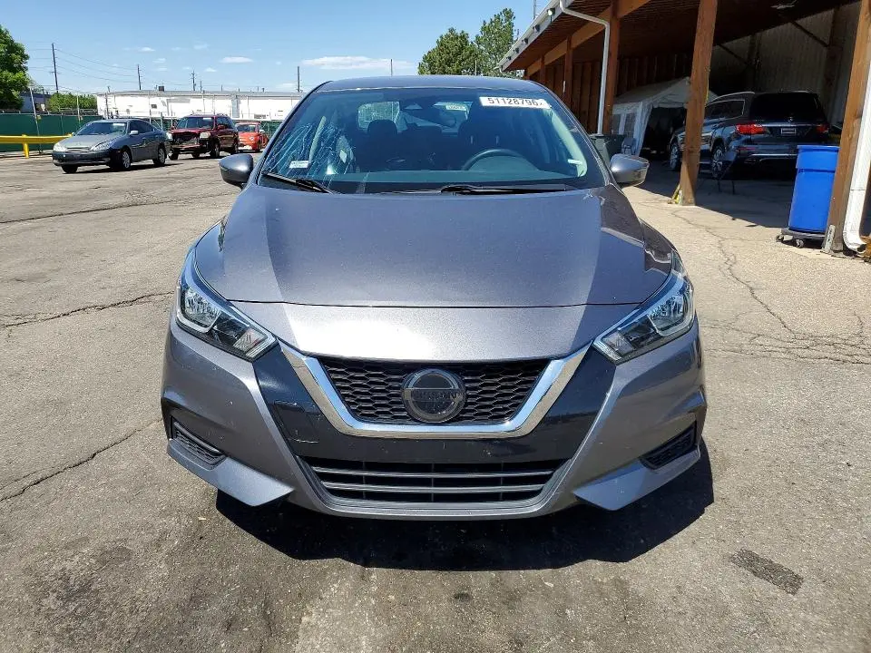 2021 NISSAN VERSA SV  