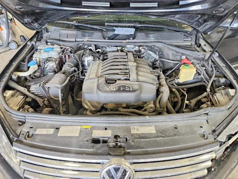 2017 VOLKSWAGEN TOUAREG WOLFSBURG  