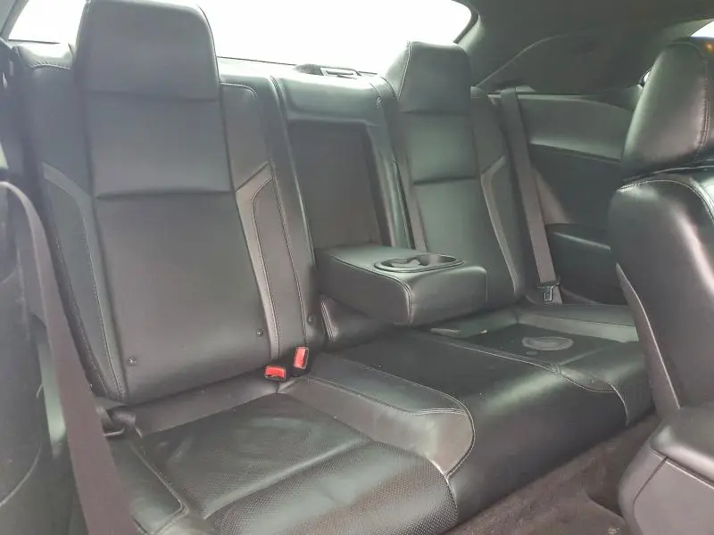 2015 DODGE CHALLENGER SXT PLUS  