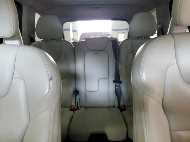2016 VOLVO XC90 T6  
