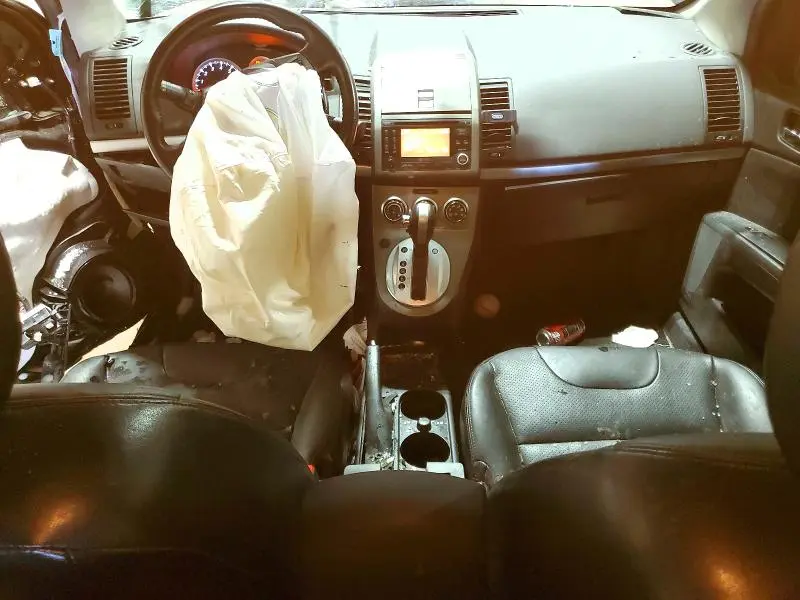 2010 NISSAN SENTRA 2.0  