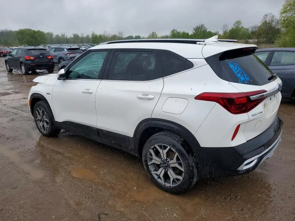 2021 KIA SELTOS EX  