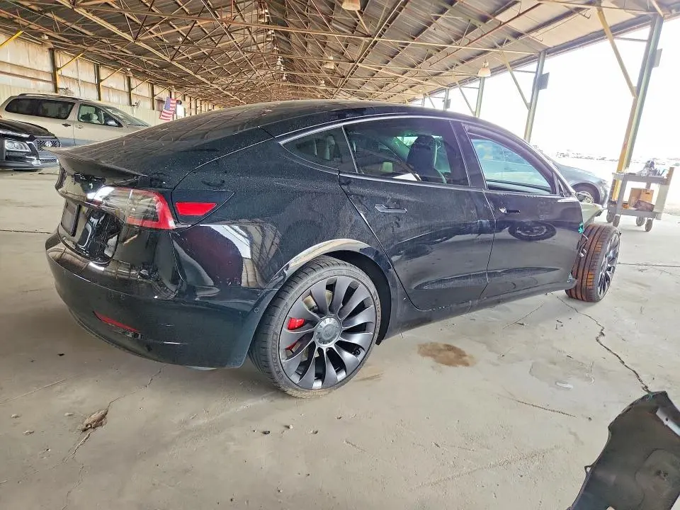 2021 TESLA MODEL 3   