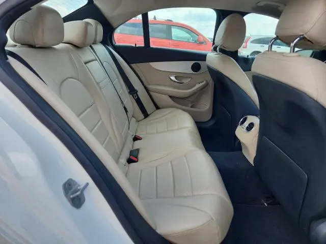 2015 MERCEDES-BENZ C 300  