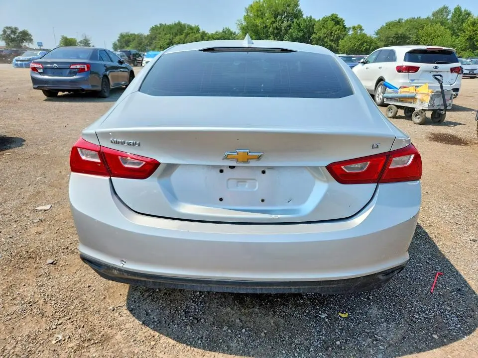 2017 CHEVROLET MALIBU LT  