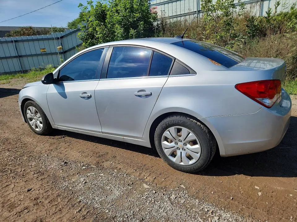 2012 CHEVROLET CRUZE LS  
