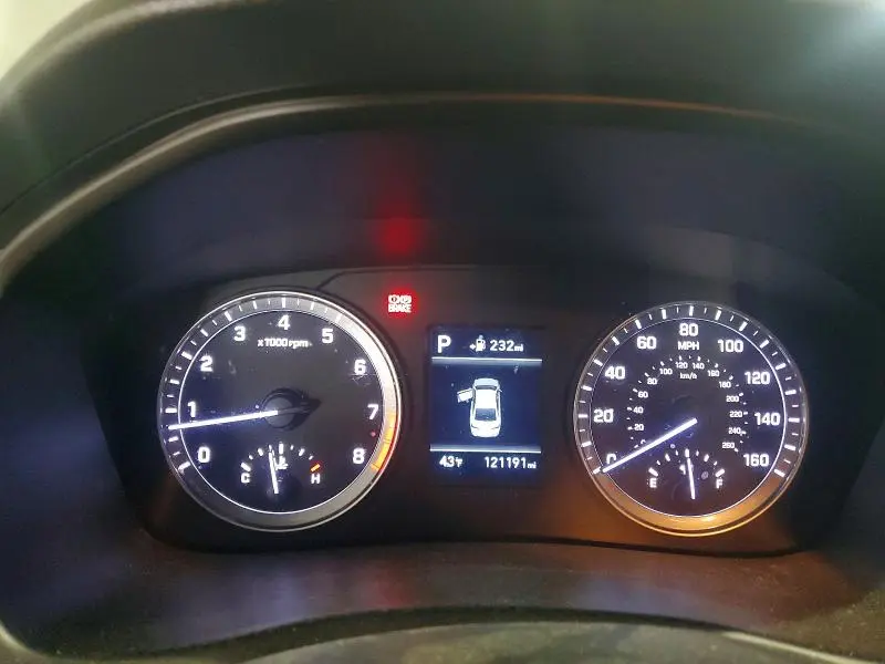 2018 HYUNDAI SONATA SE  