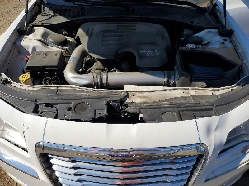 2012 CHRYSLER 300 LIMITED  